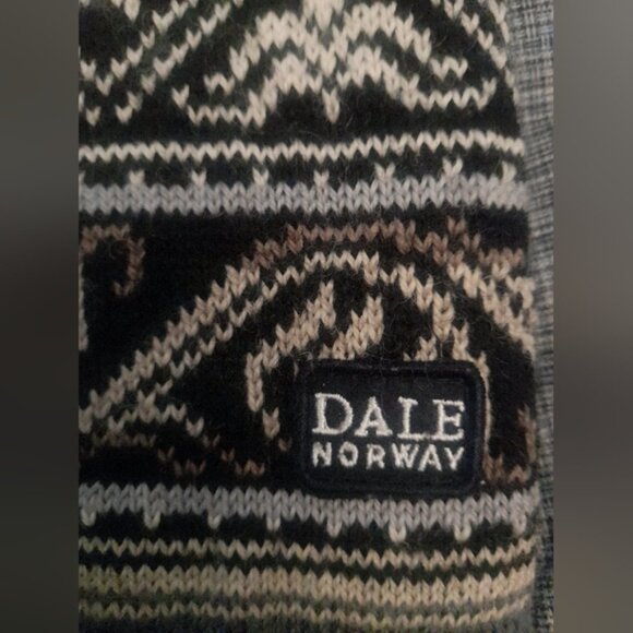Dale of Norway Patterned Knit Cardigan - Picture 8 of 13